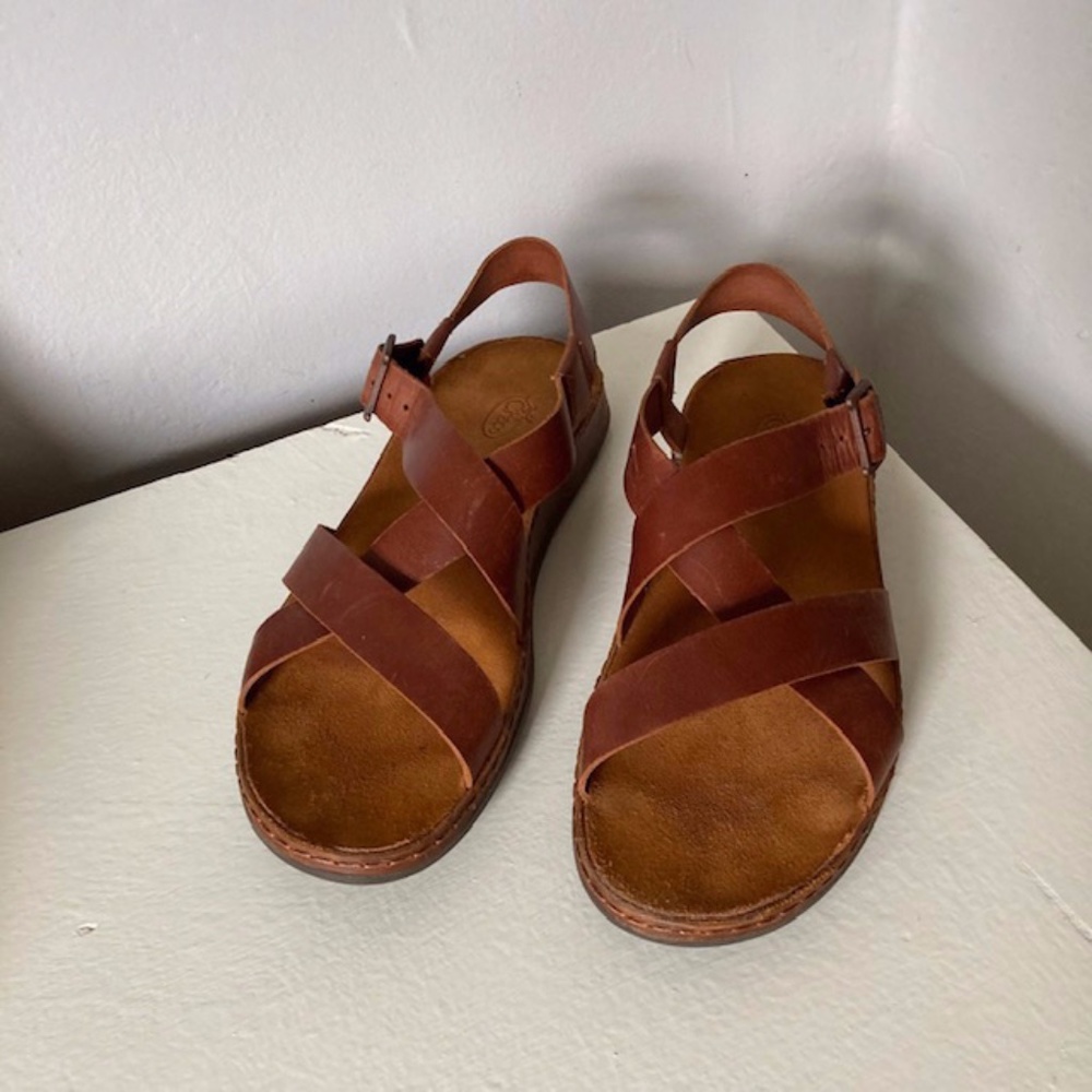 COPY - Chaco Women's Wayfarer Leather Sandal Size 8 US